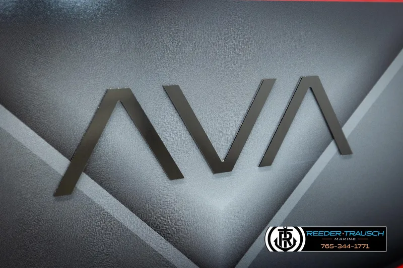 Slide: The Image of 2026 Avalon VLS QL logo on textured surface, Reeder-Trausch Marine branding. - 43
