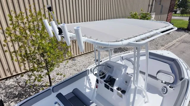 Slide: The Image of ALK 2 Powerboats 23CRX 2026 - 12