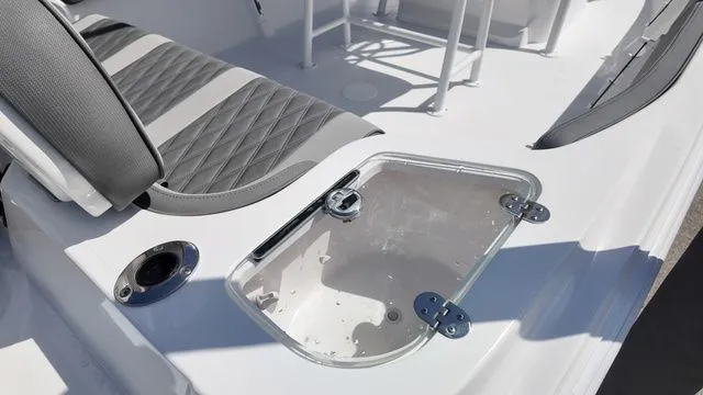 Slide: The Image of ALK 2 Powerboats 23CRX 2026 - 17
