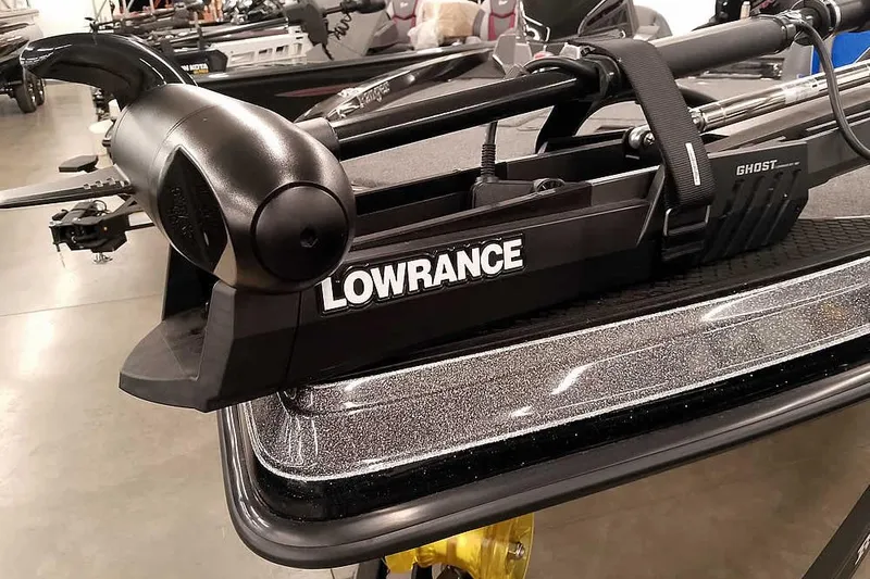 Slide: The Image of 2025 Ranger Z518 Ranger Cup Equipped boat with Lowrance Ghost trolling motor. - 5