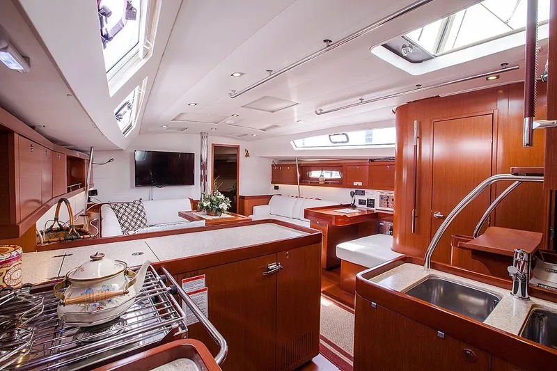 Slide: The Image of Beneteau Oceanis 2013 - 20