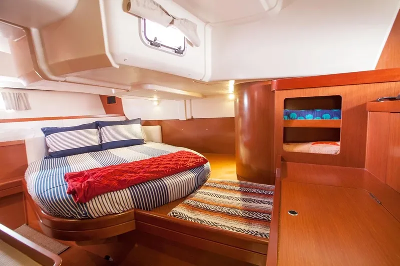 Slide: The Image of Beneteau Oceanis 2013 - 23