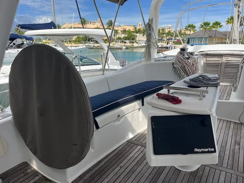 Slide: The Image of Beneteau Oceanis 2013 - 5