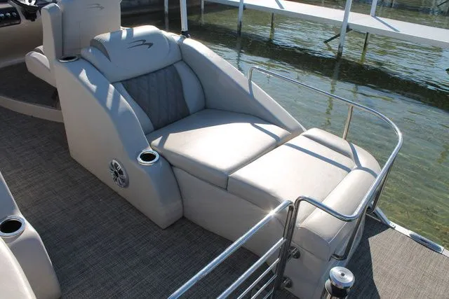 Slide: The Image of Bennington 2375 RCW 2016 - 5