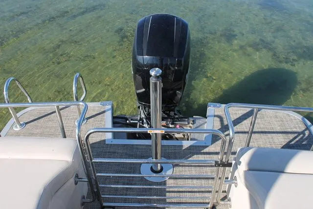 Slide: The Image of Bennington 2375 RCW 2016 - 6