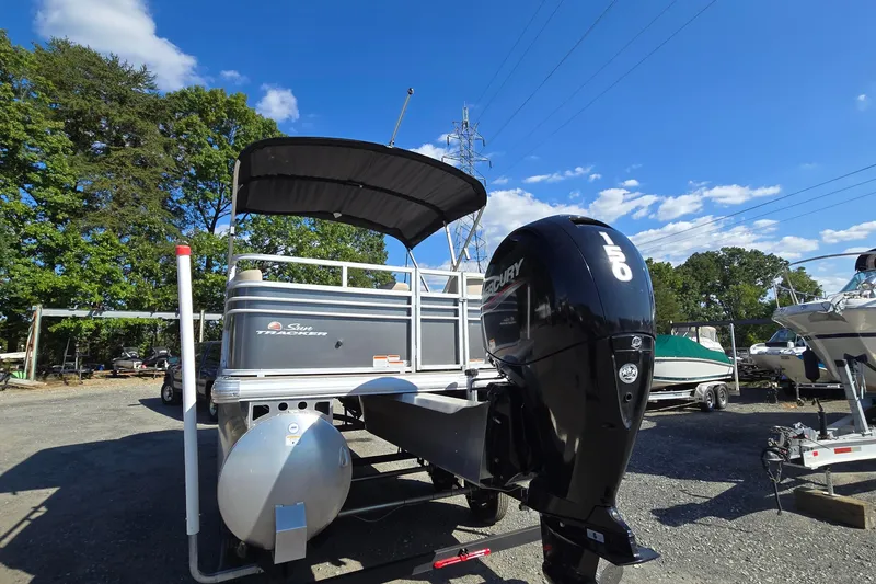 Slide: The Image of 2023 Sun Tracker Party Barge 22 RF DLX pontoon boat with Mercury 150 engine. - 14