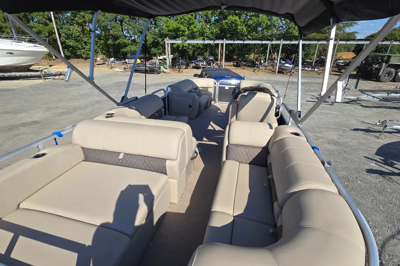 Slide: The Image of 2023 Sun Tracker Party Barge 22 RF DLX with spacious seating and canopy. - 20
