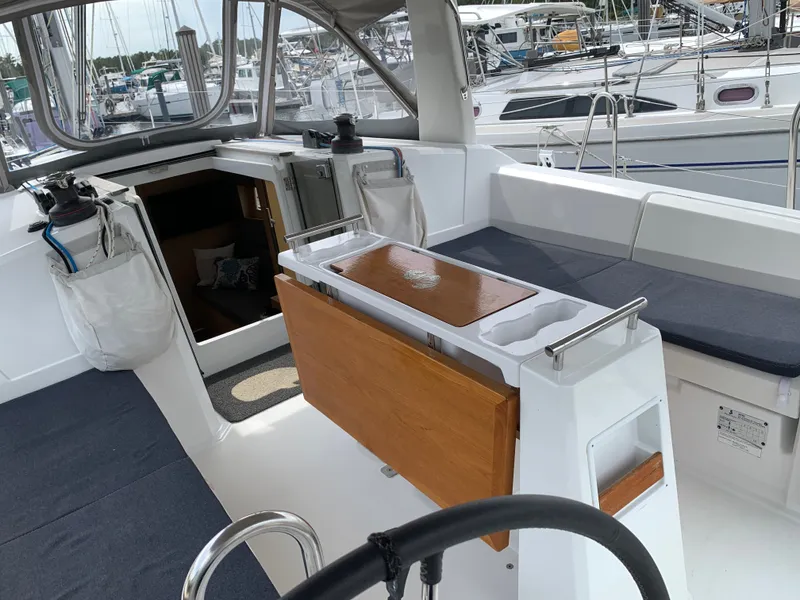 Slide: The Image of Beneteau Oceanis 38.1 2018 - 55