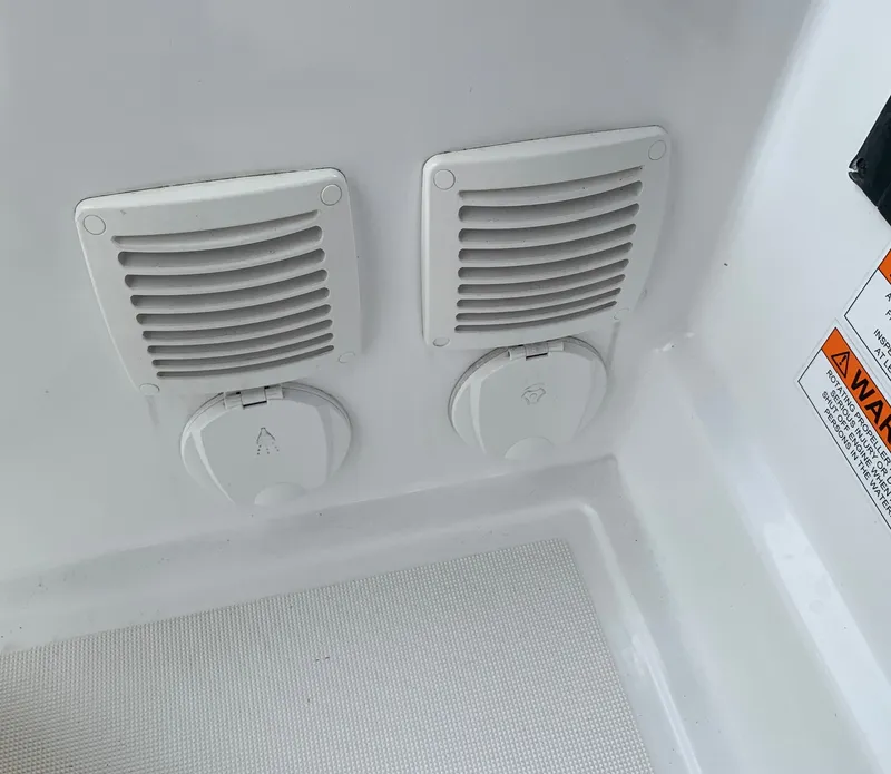 Slide: The Image of Beneteau Oceanis 38.1 2018 - 66