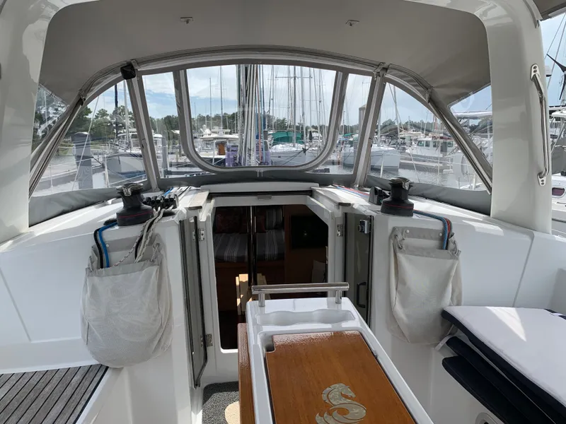Slide: The Image of Beneteau Oceanis 38.1 2018 - 74