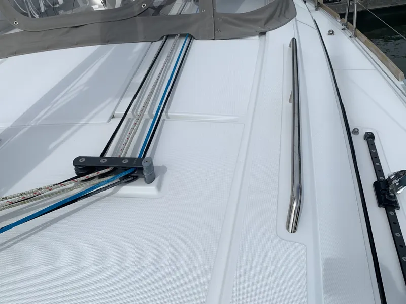 Slide: The Image of Beneteau Oceanis 38.1 2018 - 86