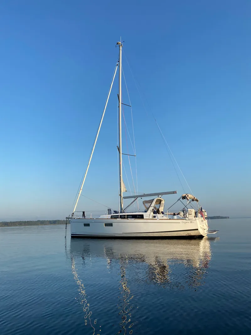 Slide: The Image of Beneteau Oceanis 38.1 2018 - 93