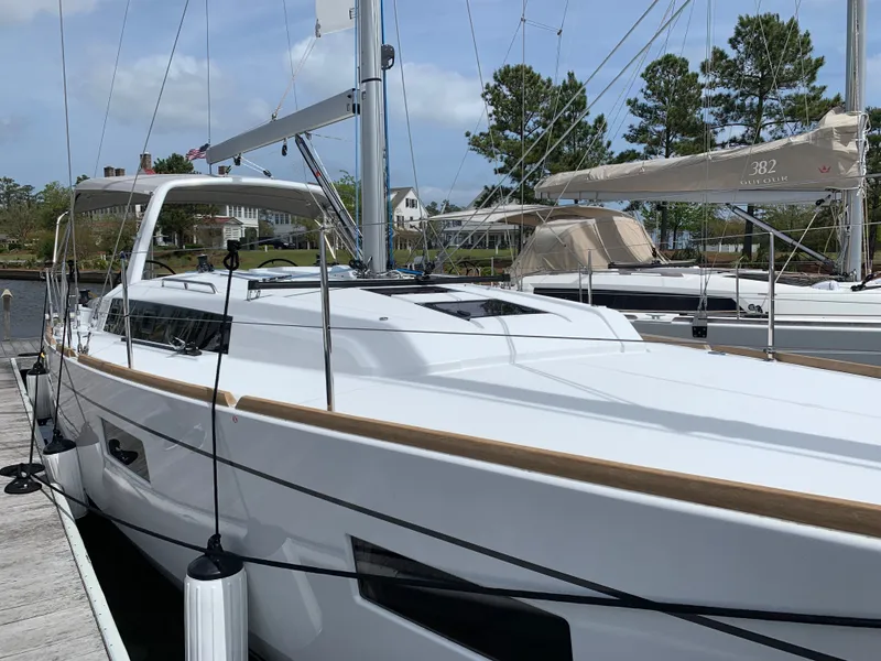 Slide: The Image of Beneteau Oceanis 38.1 2018 - 96