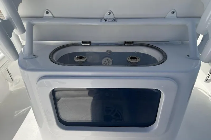 Slide: The Image of 2026 Tidewater 2500 Carolina Bay livewell, featuring a sleek design and durable construction. - 39