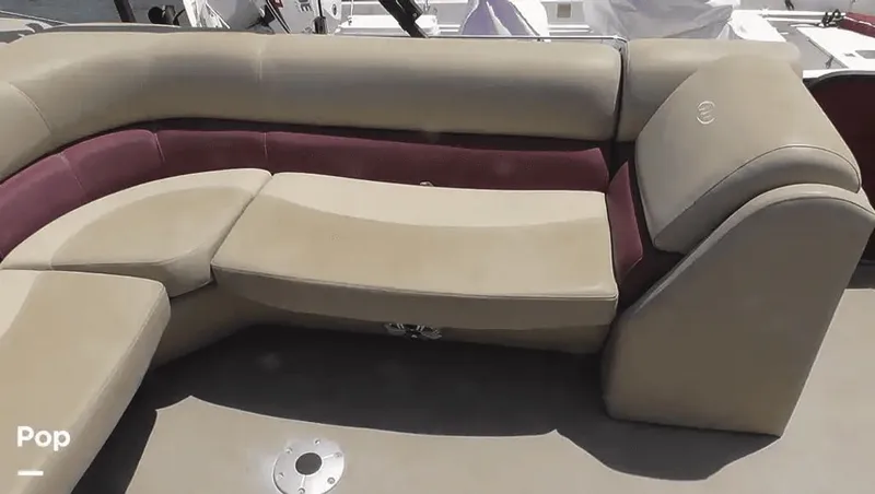 Slide: The Image of Manitou Aurora LE 20 2019 - 18