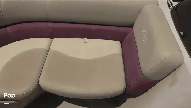 Slide: The Image of Manitou Aurora LE 20 2019 - 21