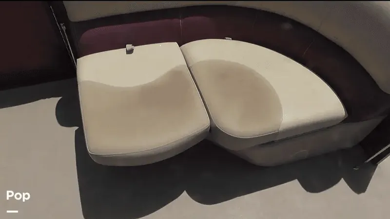 Slide: The Image of Manitou Aurora LE 20 2019 - 26