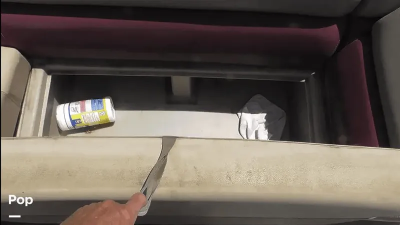 Slide: The Image of Manitou Aurora LE 20 2019 - 27