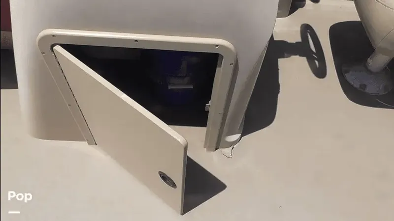 Slide: The Image of Manitou Aurora LE 20 2019 - 28