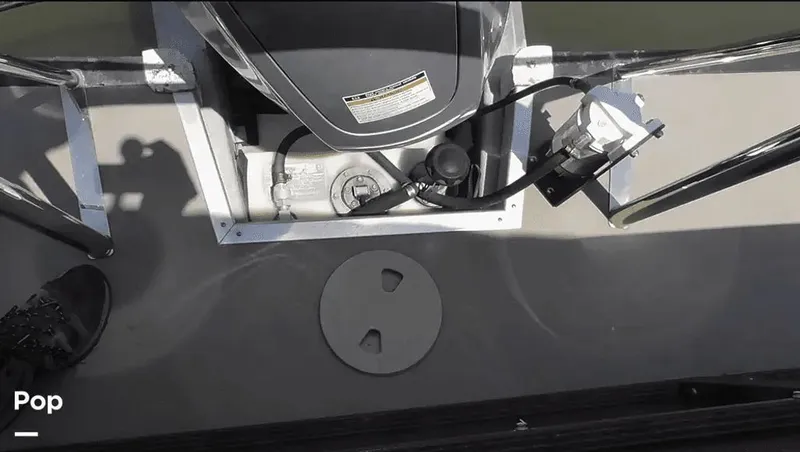 Slide: The Image of Manitou Aurora LE 20 2019 - 34