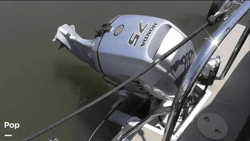 Slide: The Image of Manitou Aurora LE 20 2019 - 35