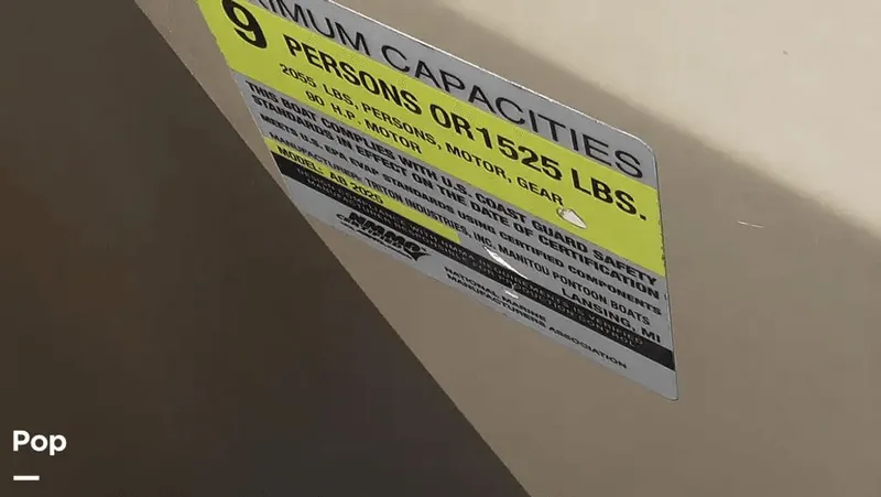 Slide: The Image of Manitou Aurora LE 20 2019 - 38