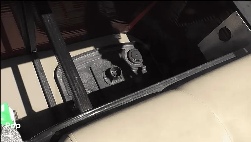 Slide: The Image of Manitou Aurora LE 20 2019 - 39