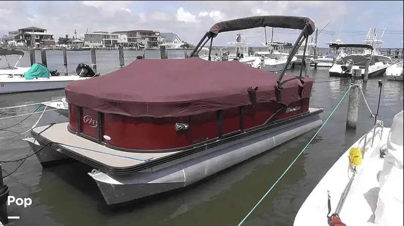 Slide: The Image of Manitou Aurora LE 20 2019 - 4