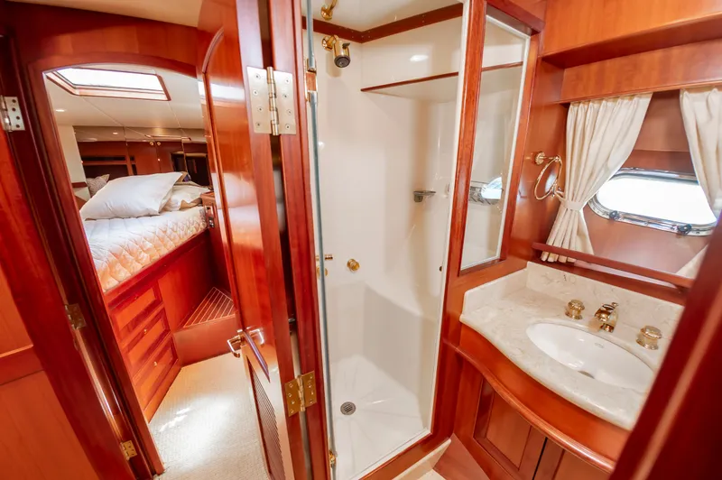 Slide: The Image of McKinna Pilot House 2010 - 43