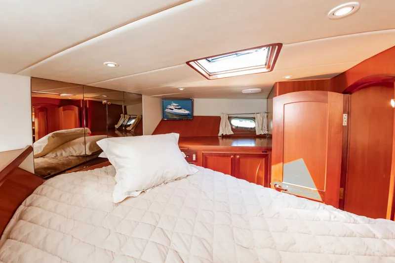 Slide: The Image of McKinna Pilot House 2010 - 47