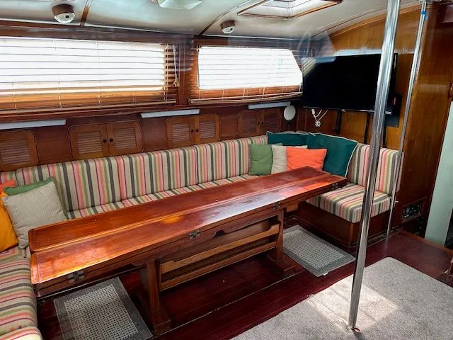 Slide: The Image of Irwin Cutter Rig Ketch 1985 - 41