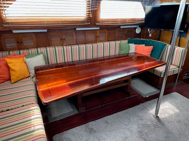 Slide: The Image of Irwin Cutter Rig Ketch 1985 - 43