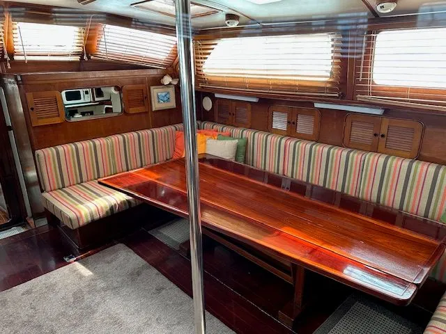 Slide: The Image of Irwin Cutter Rig Ketch 1985 - 45