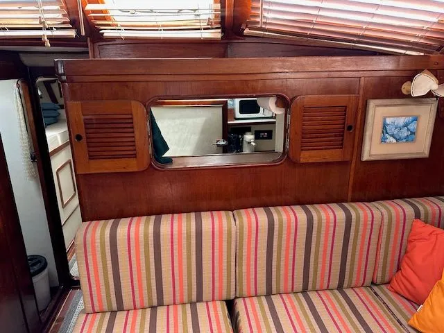 Slide: The Image of Irwin Cutter Rig Ketch 1985 - 49