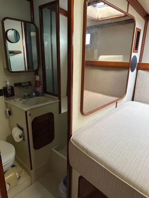 Slide: The Image of Irwin Cutter Rig Ketch 1985 - 75