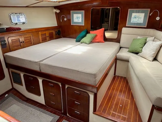 Slide: The Image of Irwin Cutter Rig Ketch 1985 - 84