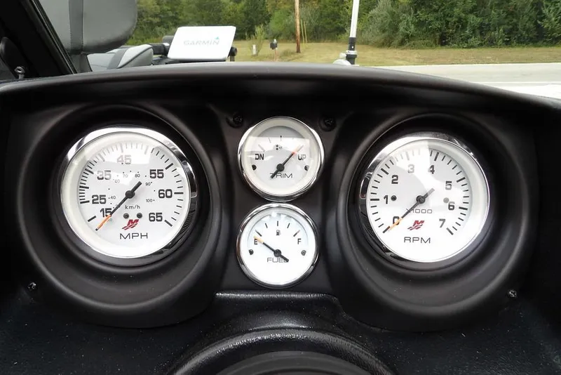 Slide: The Image of Dashboard of 2022 Lund 1875 Impact Sport boat with speedometer and RPM gauges. - 33
