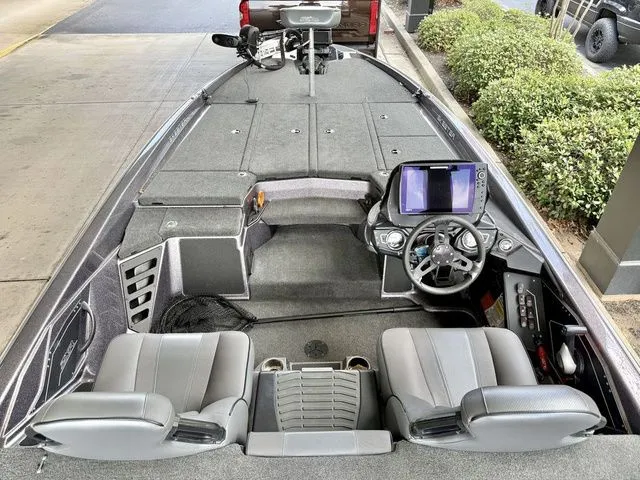 Slide: The Image of Skeeter ZXR21 2021 - 4