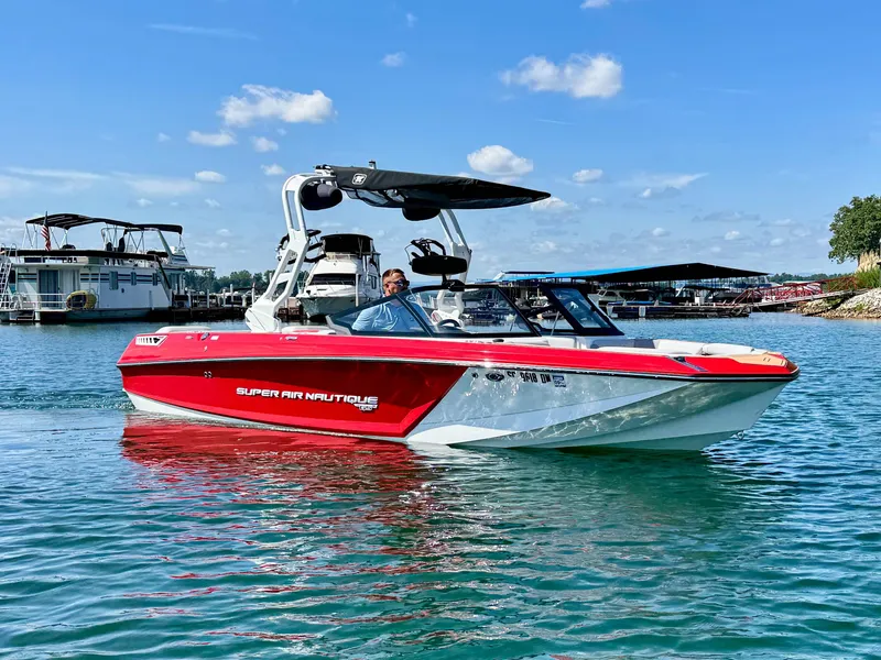 Slide: The Image of Nautique Super Air Nautique GS22 2021 - 2