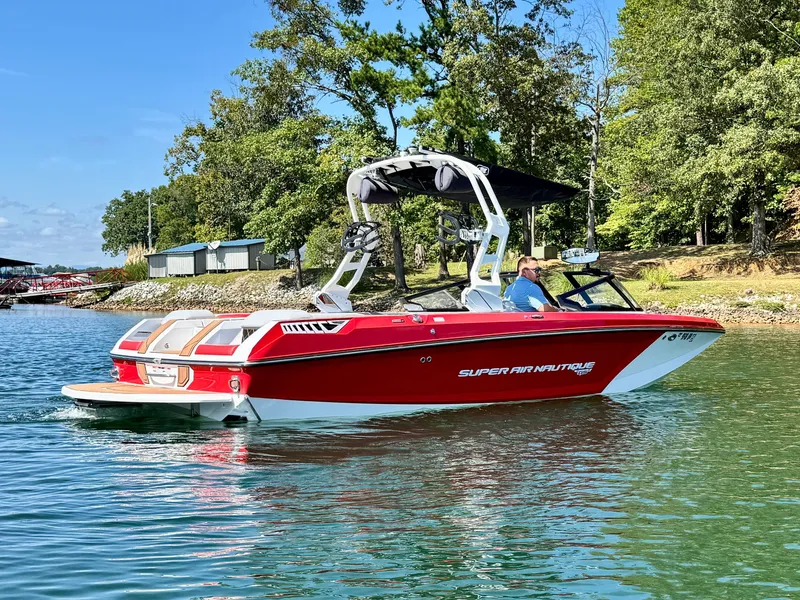 Slide: The Image of Nautique Super Air Nautique GS22 2021 - 8