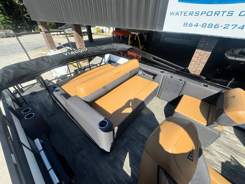 Slide: The Image of Viaggio Z22S 2025 - 11