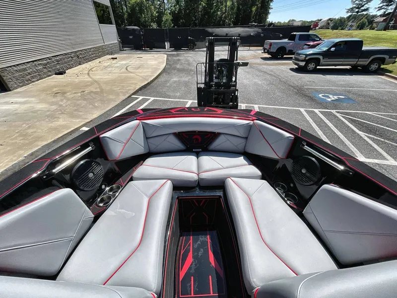 Slide: The Image of Centurion Nv233 2026 - 28