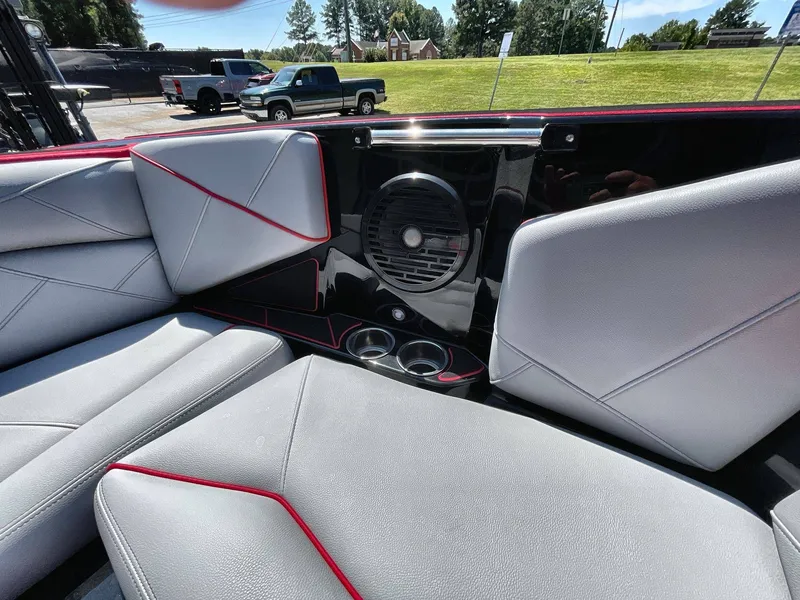 Slide: The Image of Centurion Nv233 2026 - 33