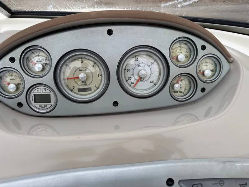 Slide: The Image of Maxum 1800 SR 2004 - 19