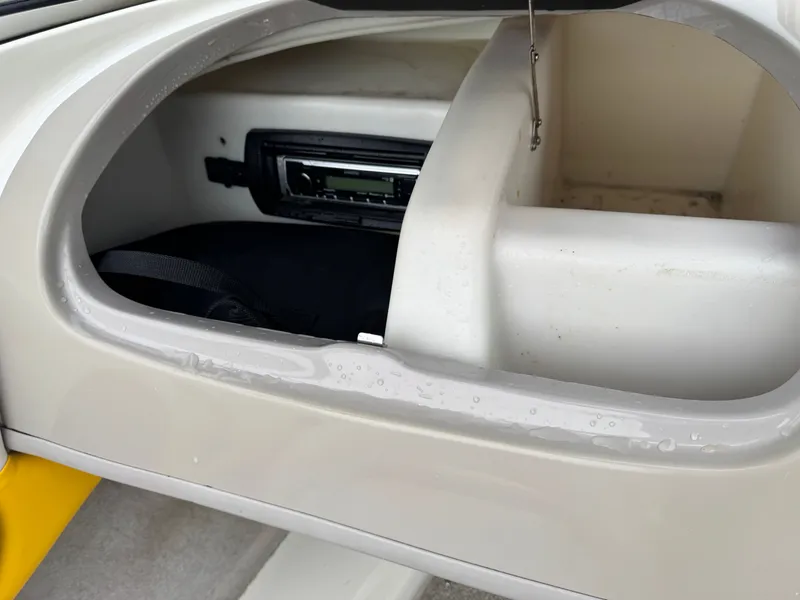 Slide: The Image of Maxum 1800 SR 2004 - 25