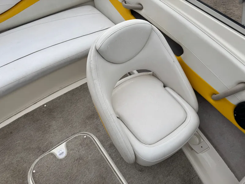 Slide: The Image of Maxum 1800 SR 2004 - 27