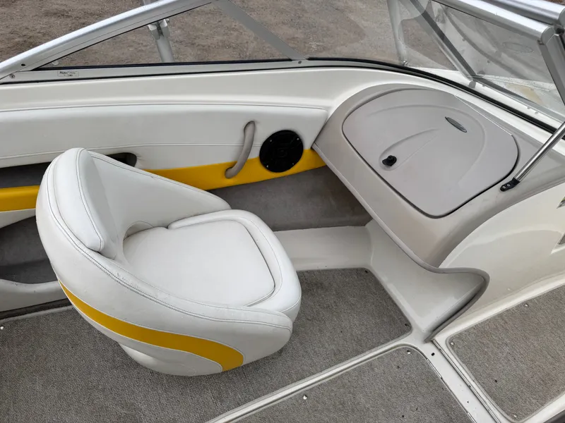 Slide: The Image of Maxum 1800 SR 2004 - 28