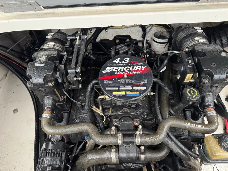 Slide: The Image of Maxum 1800 SR 2004 - 36