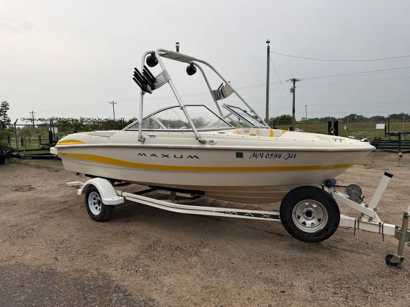 Slide: The Image of Maxum 1800 SR 2004 - 40