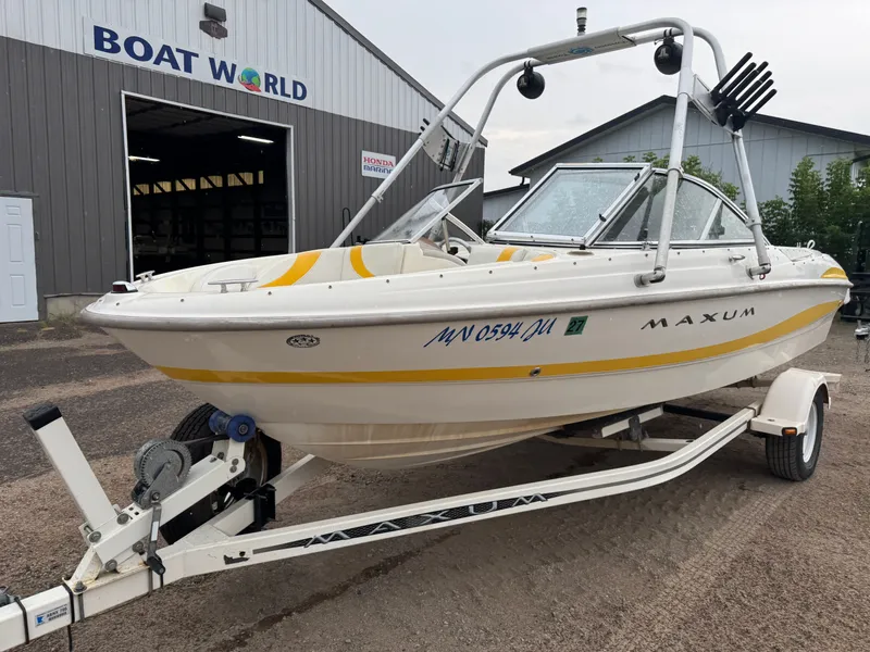 Slide: The Image of Maxum 1800 SR 2004 - 45